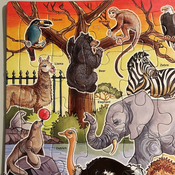 NOT ELIGIBLE FOR BUNDLE DEAL Patch 25-Piece Zoo Animals Puzzle - Picture 2 of 6